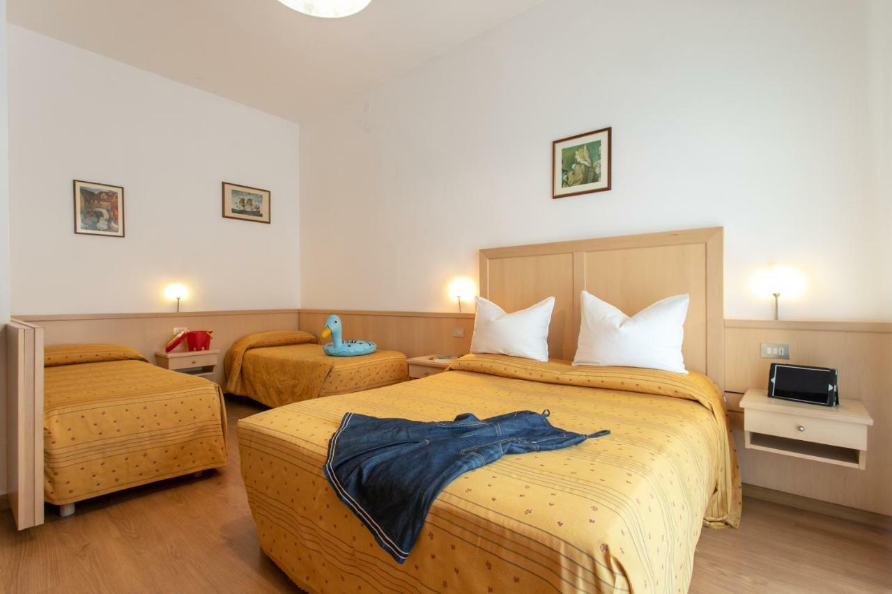 Hotel Venezia E La Villetta Τζεσόλο Λίντο Εξωτερικό φωτογραφία
